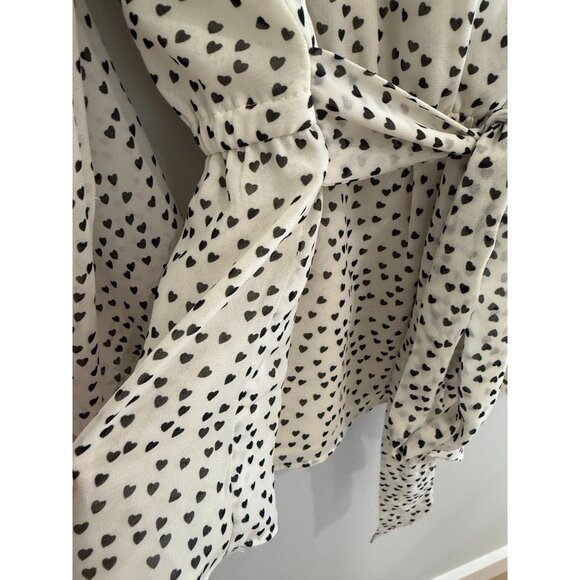 Women's Max Studio Long Sleeve Wrap style Ruffle Front Top, size small - Picture 14 of 16